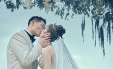 华联控股：通过集中竞价累计回购公司股份2049.38万股，占公司总股本的1.38%，总金额6986.27万元